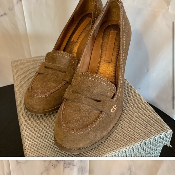Calvin Klein Jeans | Brown Suede Loafer Heels - Picture 3 of 6
